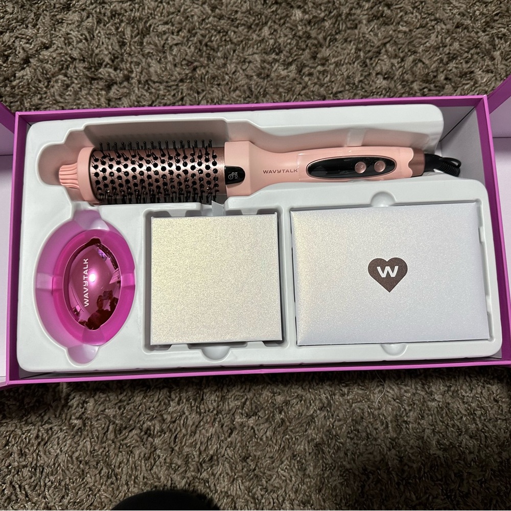 Wavy Talk thermal brush